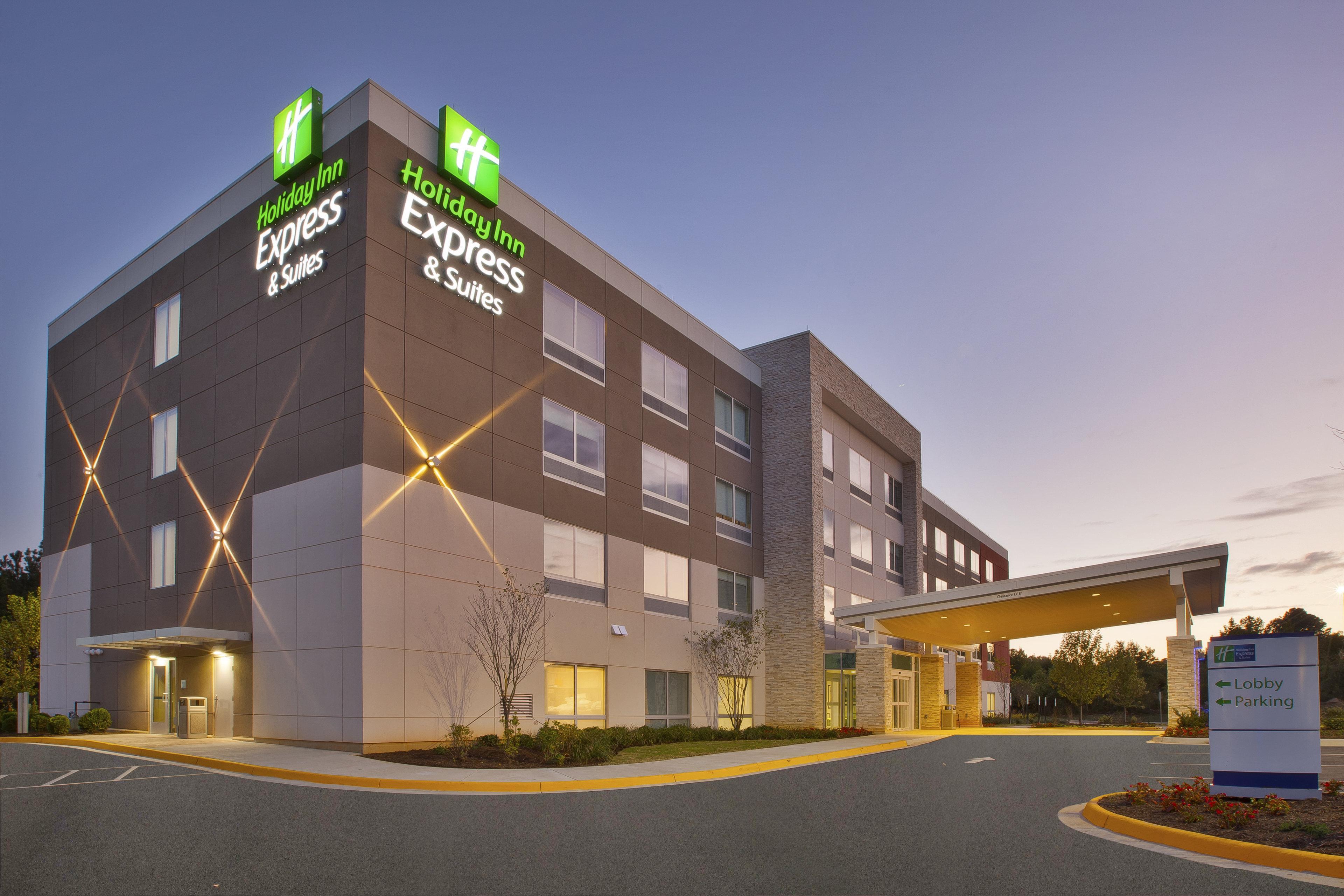 Holiday Inn Express And Suites South Hill, An Ihg Hotel Exterior photo